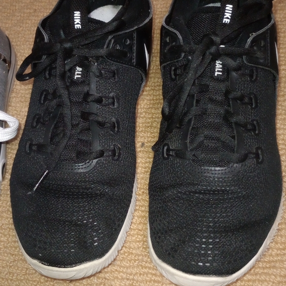 EUC NIKE Shoes Zoom Hyper Ace 2 Volleyball Durable Design for Hardwood - Picture 4 of 9
